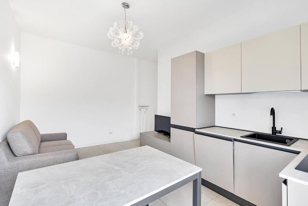Alessia'S Flat - Caroli Apartment Milano Ngoại thất bức ảnh