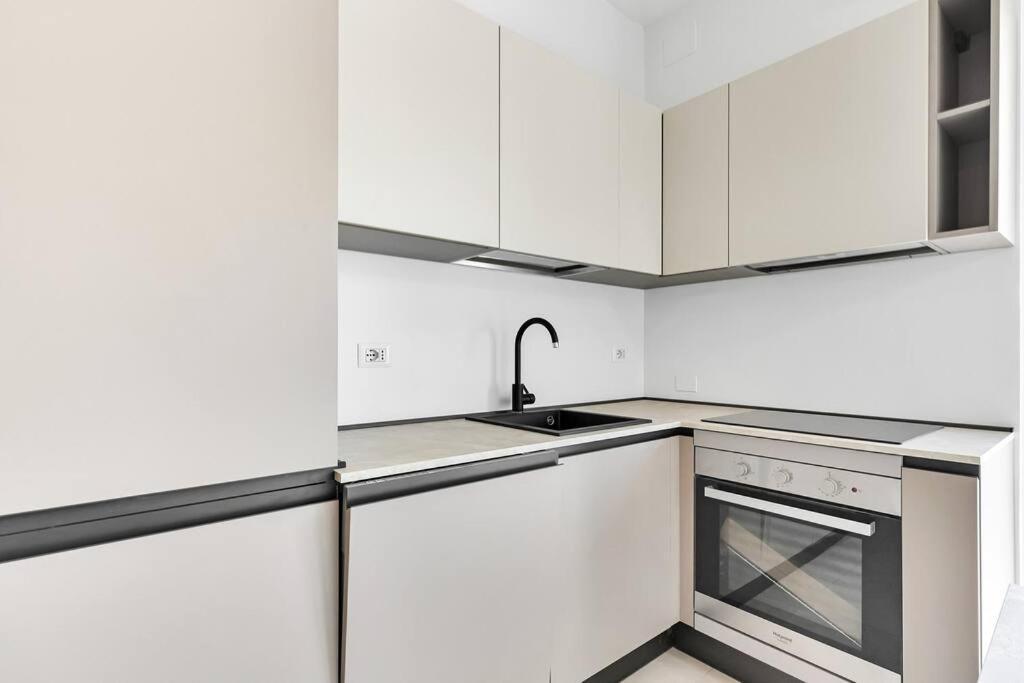 Alessia'S Flat - Caroli Apartment Milano Ngoại thất bức ảnh