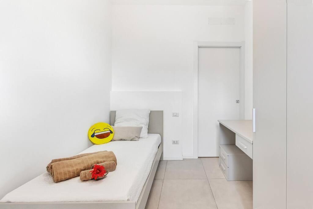 Alessia'S Flat - Caroli Apartment Milano Ngoại thất bức ảnh